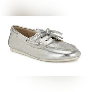 Nine West Yacht Boat Shoes/ Color Silver Leather/Size 9.5M/ NWB/ MSRP 99